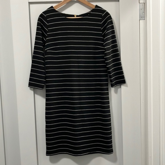 VILA Dresses & Skirts - NWT Vila Striped Jersey Midi Dress Size XS